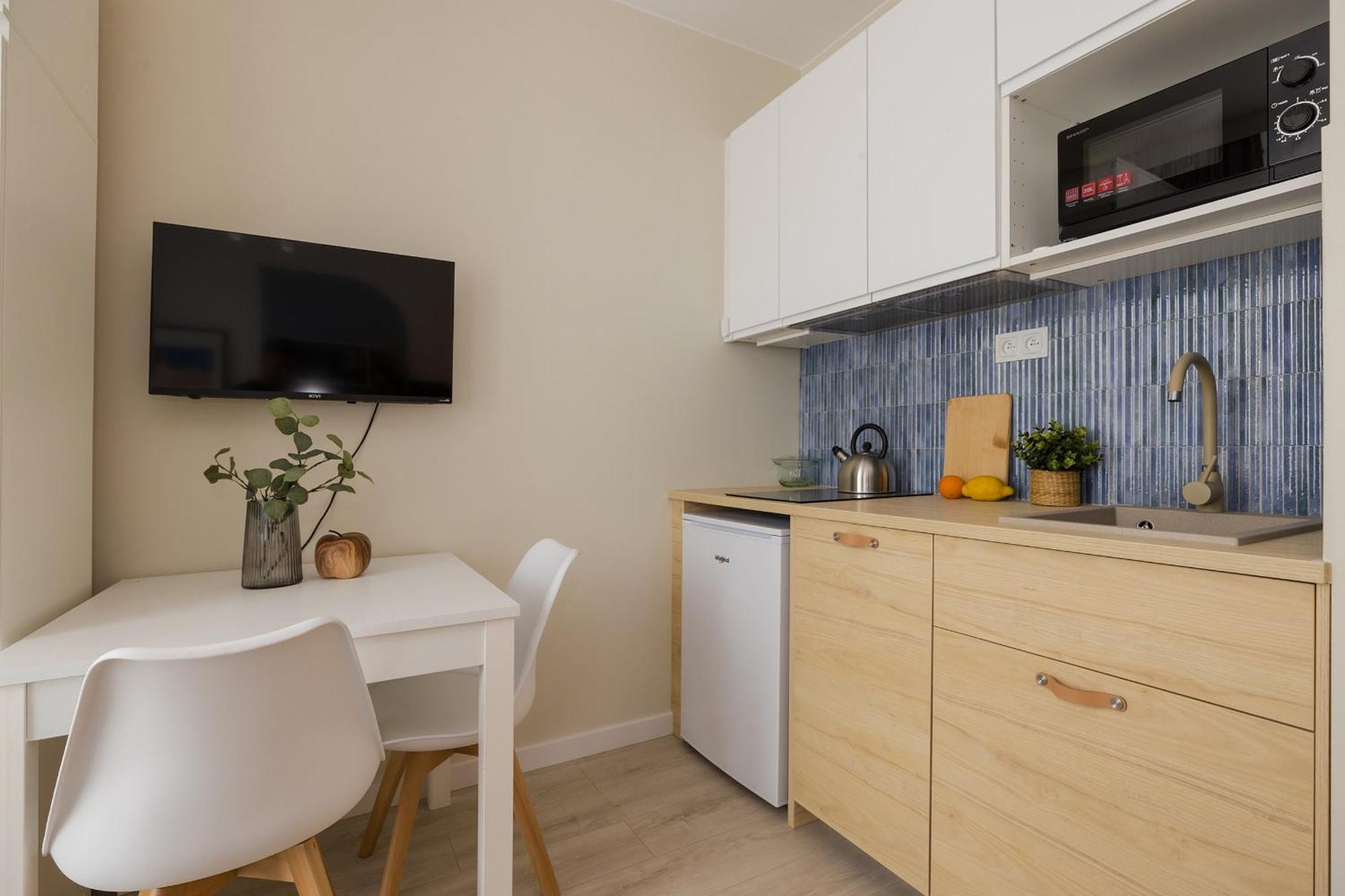 Superapart Naukowa 55 * Warszawa